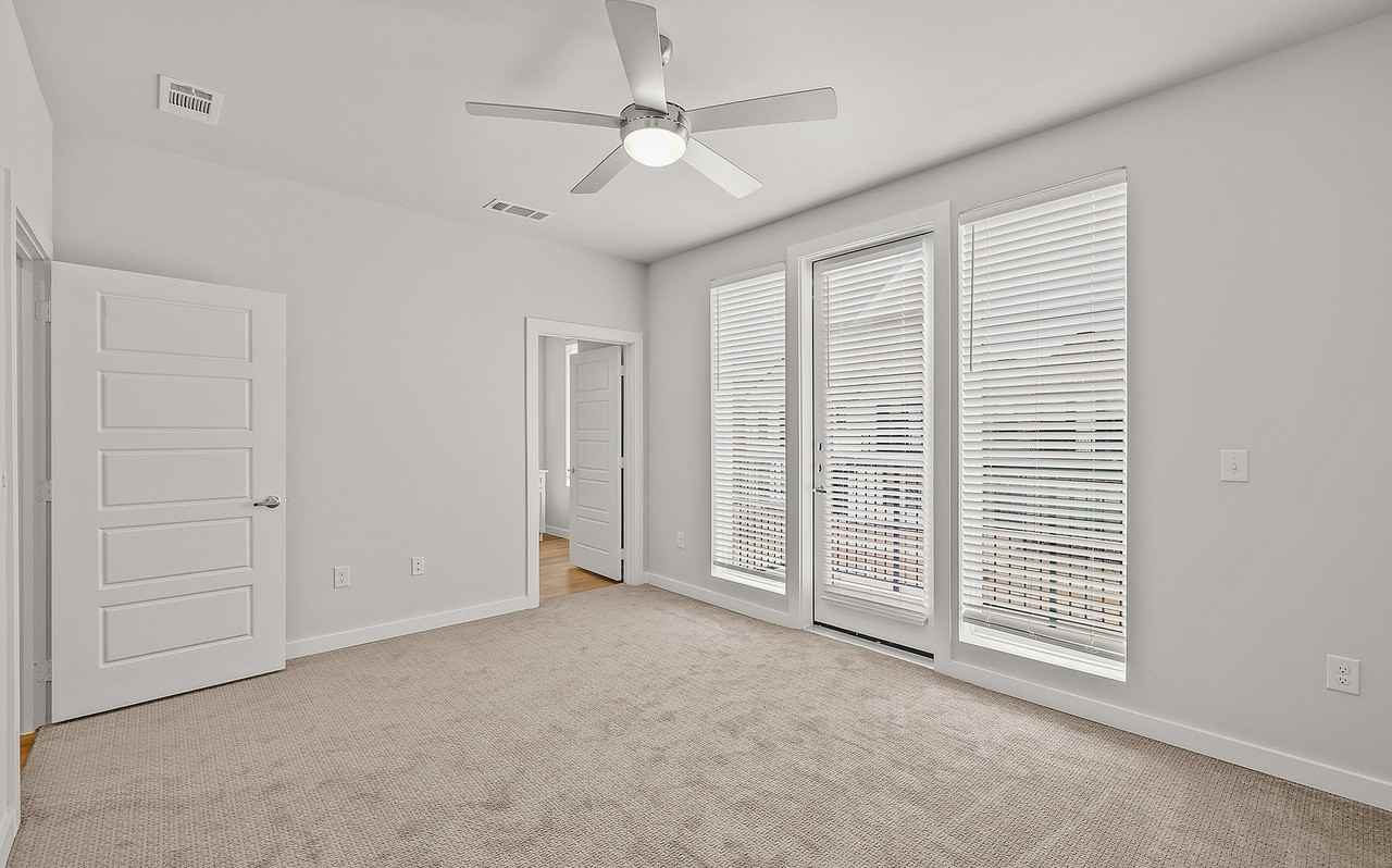 Brentwood at the Reserve - Photo 5 of 20