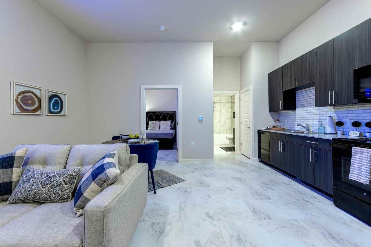 Maren Grove Apartments - Photo 5 of 6