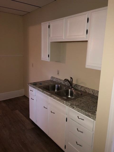 34 Bolton Ave - Photo 3 of 9