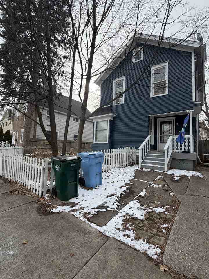 612 Cherry St #NA - Photo 2 of 31