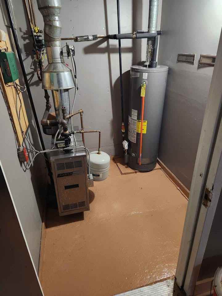 54 Warner St #54 - Photo 3 of 9