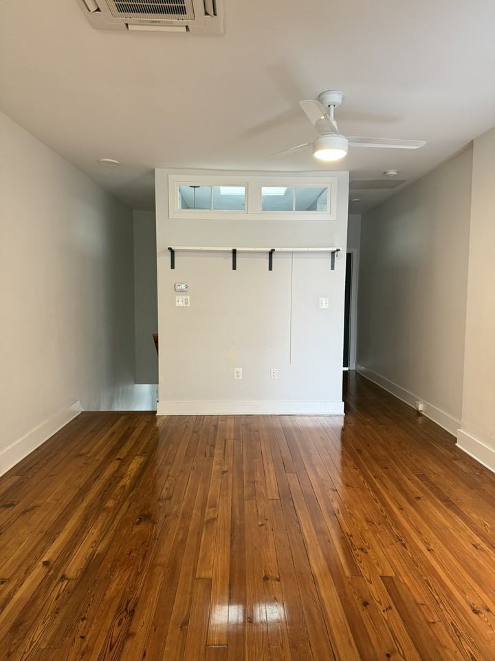 826 Wellington St #2ndFL - Photo 4 of 21