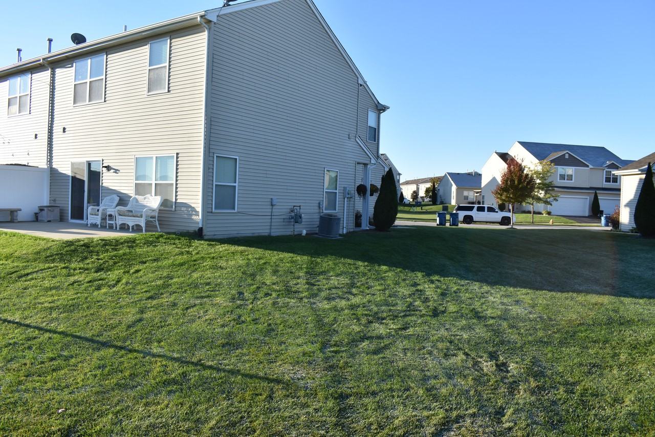 5294 Platinum Dr - Photo 7 of 41