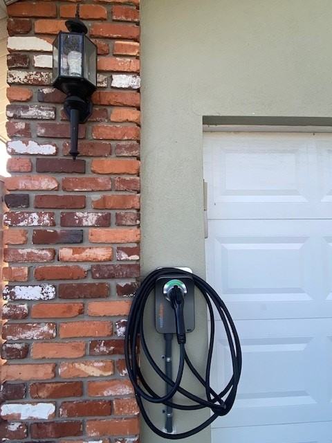 9800 W Bay St #NA - Photo 2 of 27