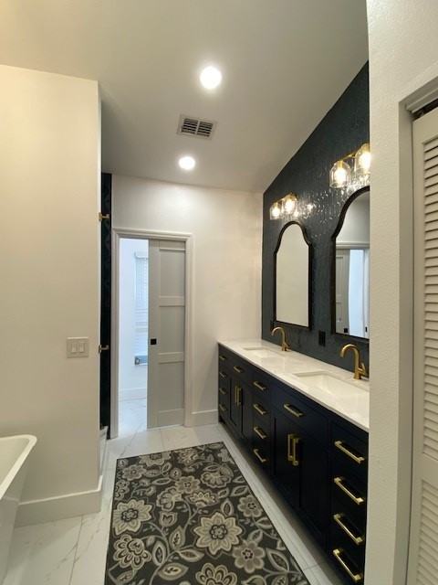 9800 W Bay St #NA - Photo 5 of 27