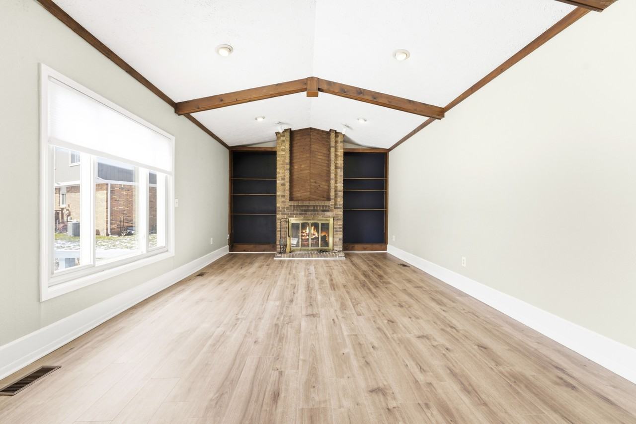 25845 Buckminster Dr #1 - Photo 6 of 18