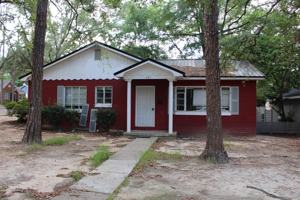 featured image of 801 N Harding St #1