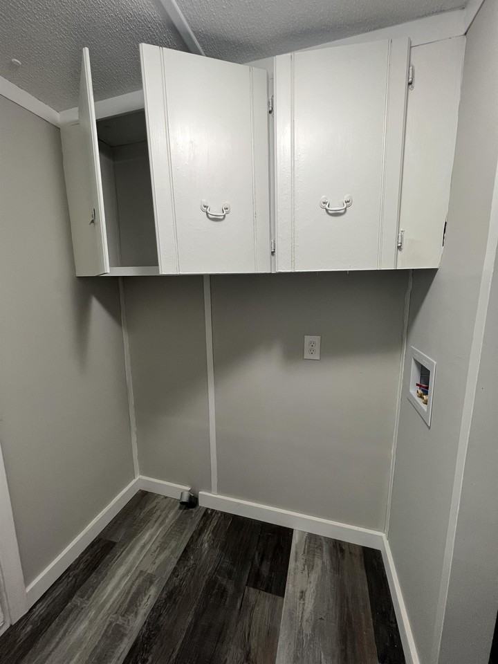 132 Rudolph Ct #1 - Photo 5 of 18