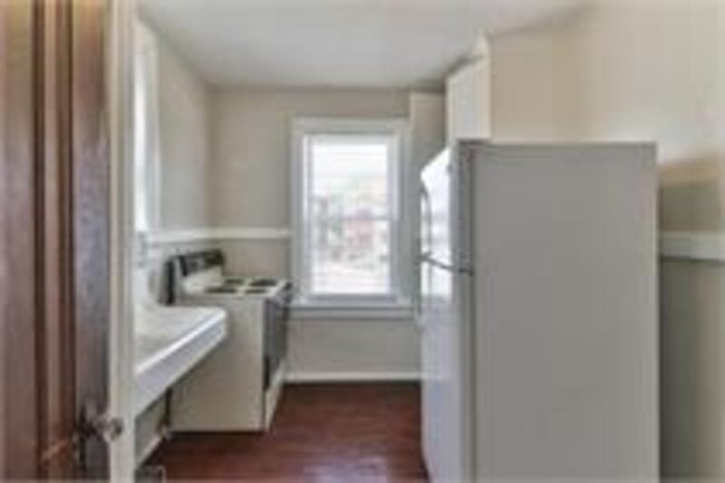 3807 Keokuk St #4 - Photo 5 of 12