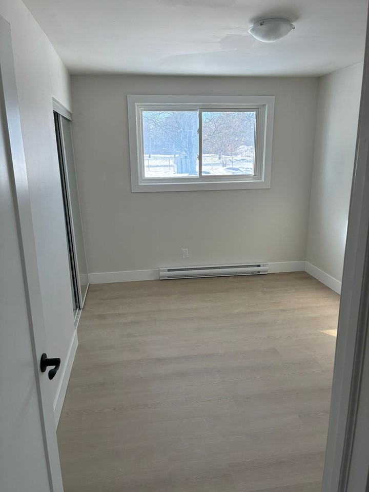 130 Sidney Street #7 - Photo 7 of 13