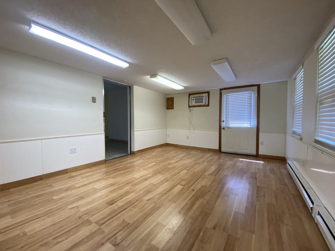 2625 Kings Rd #1 - Photo 5 of 12