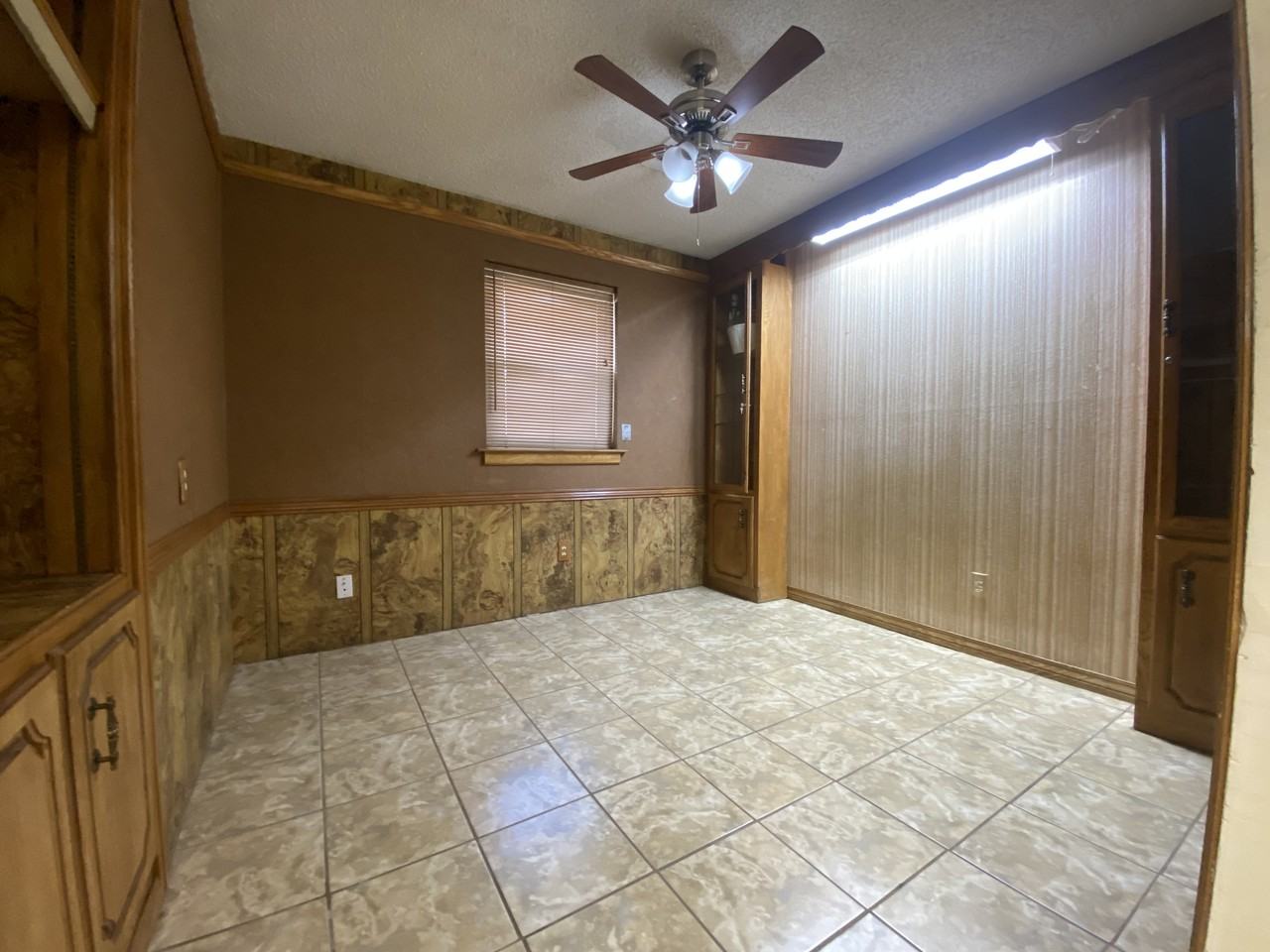 2625 Kings Rd #1 - Photo 6 of 12