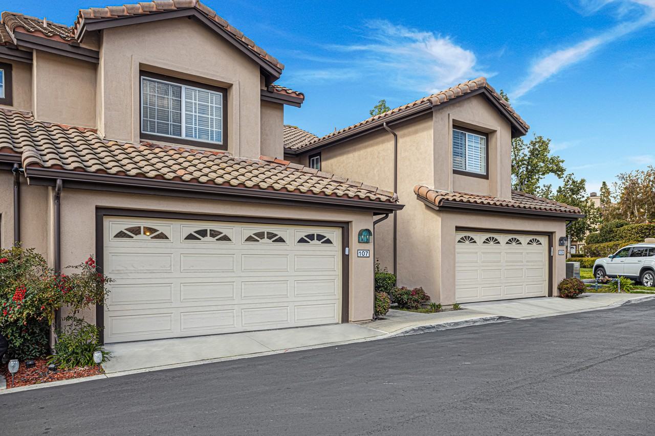 107 Mayfair - Photo 5 of 24