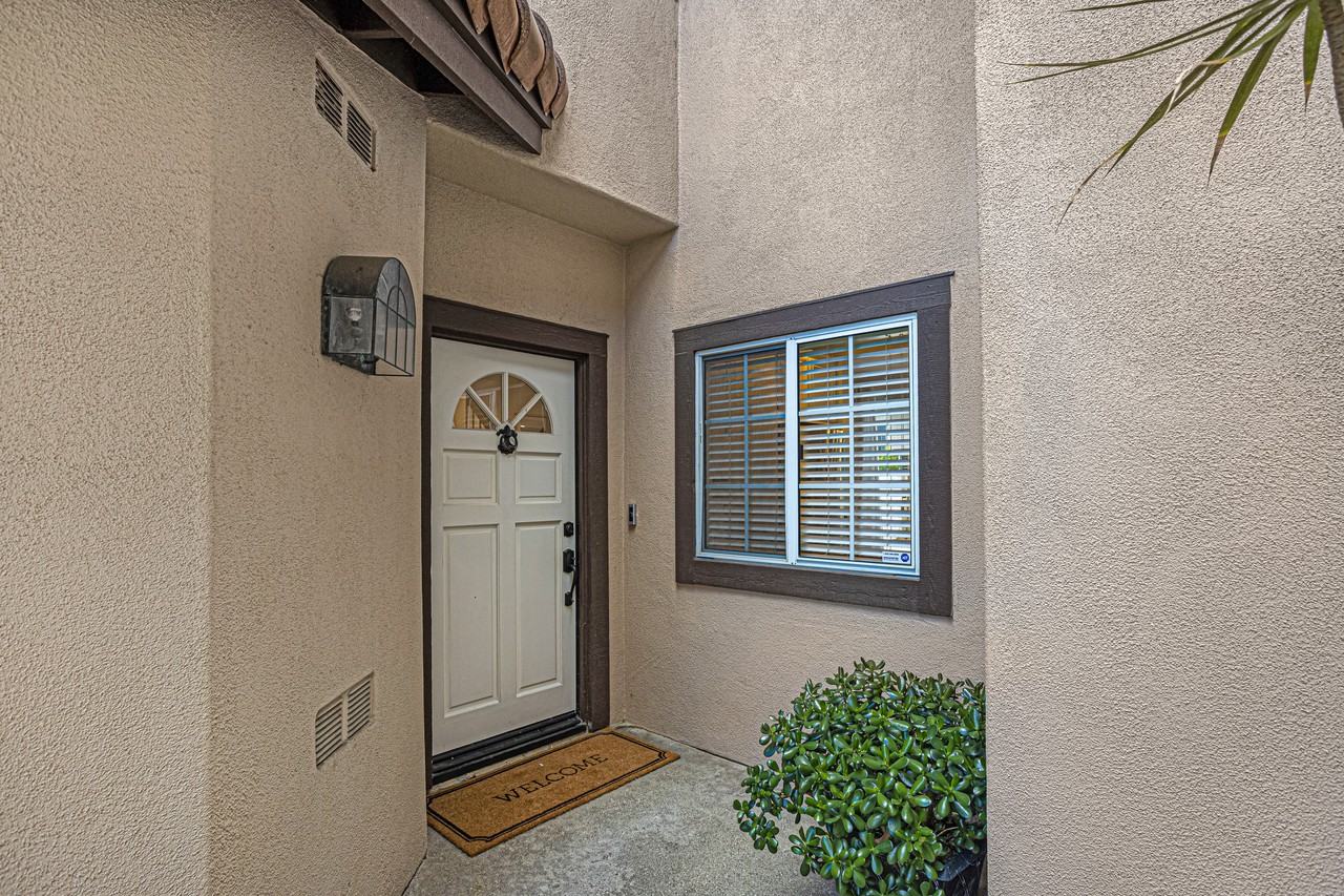 107 Mayfair - Photo 6 of 24