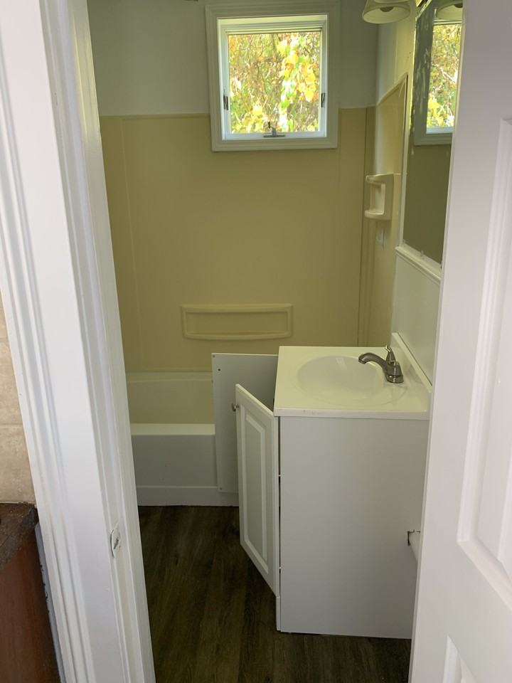 809 Broadway #2 - Photo 4 of 11