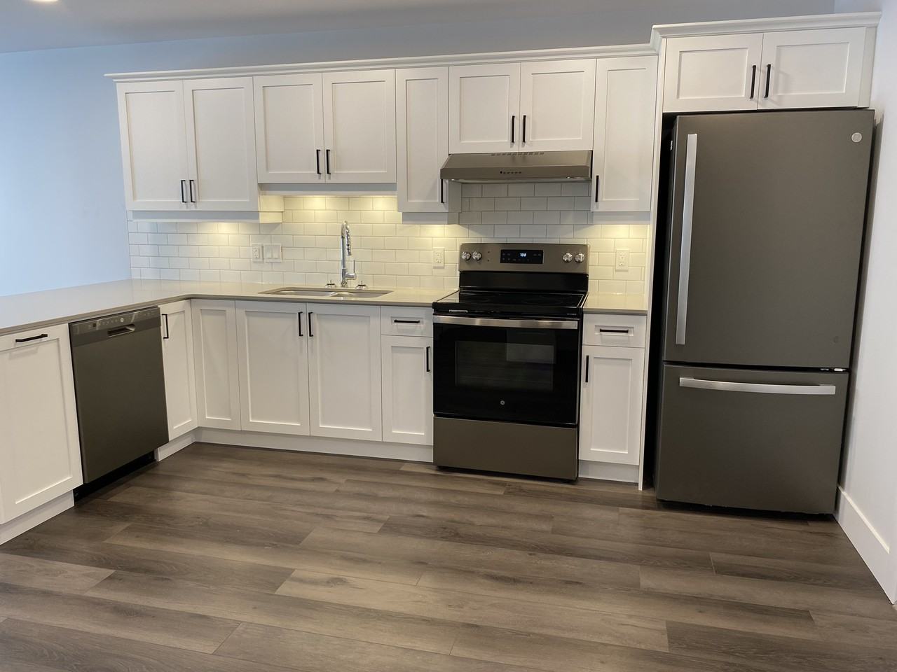 49 Forest Hill Road #411 - Photo 4 of 12