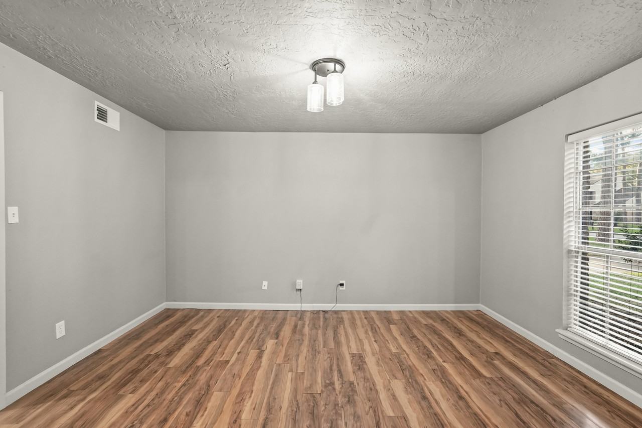 17410 Spicewood Springs Ln #1 - Photo 7 of 42