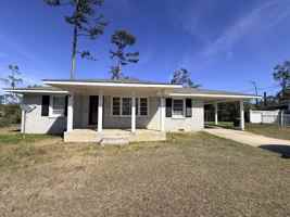 featured image of 2213 Jerry Jones Dr