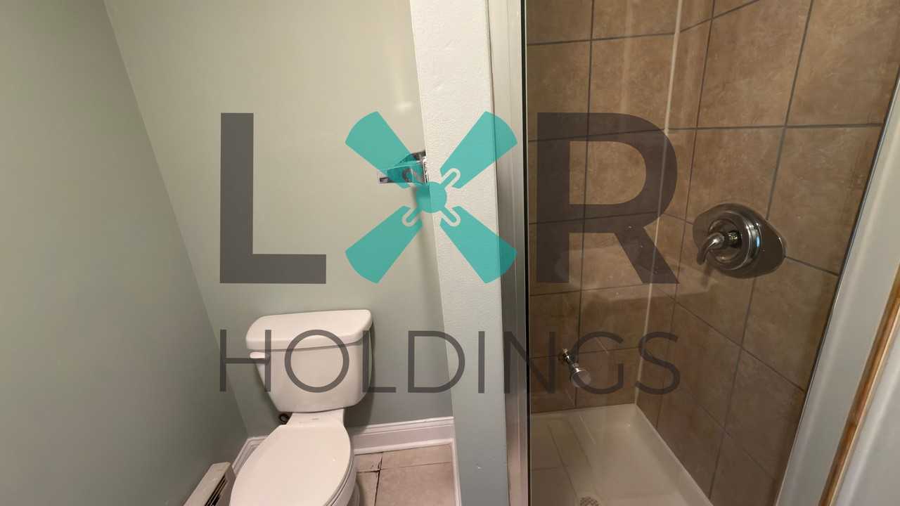 49 N Farson St #3 - Photo 5 of 10