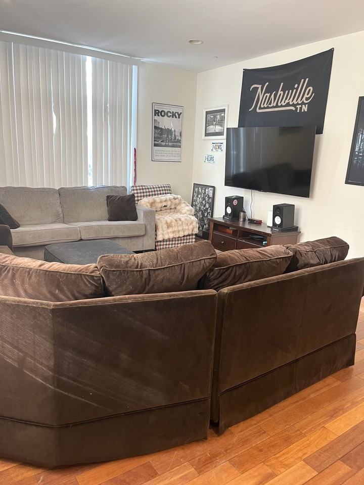 1829 Vineyard St #1 - Photo 3 of 14