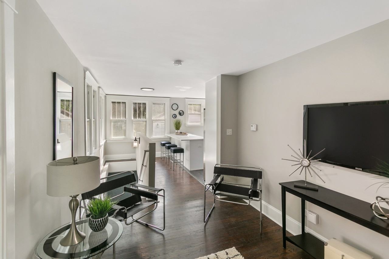 1525 Burr Oak, Homewood, IL 60430 #1 - Photo 5 of 16