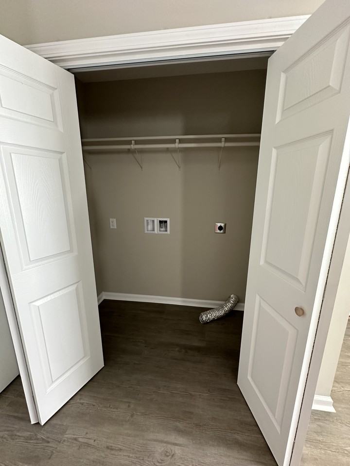 305 22nd St E #1 - Photo 7 of 19