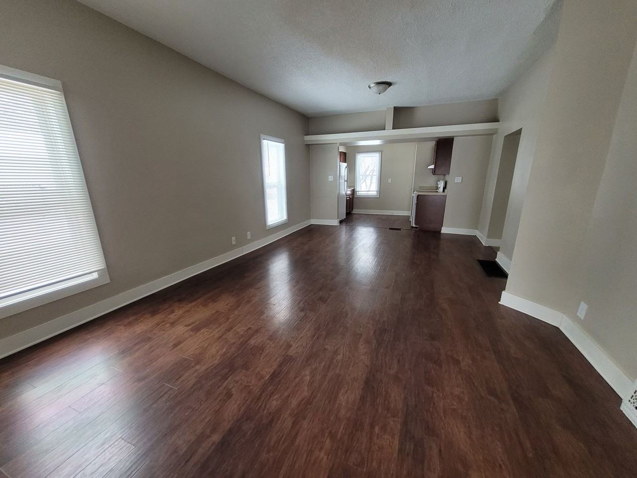 2300 Lyon St - Photo 4 of 50