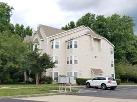 featured image of 109 Stratford Dr #H