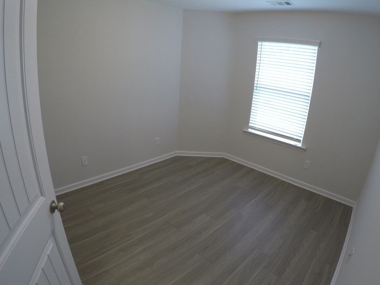 1 St Augustine Way - Photo 7 of 16