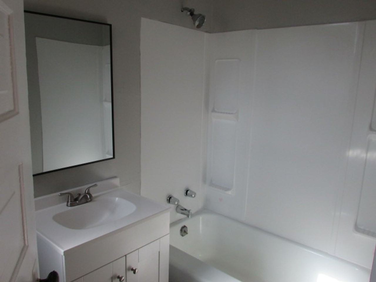 322 Church St - Photo 6 of 10