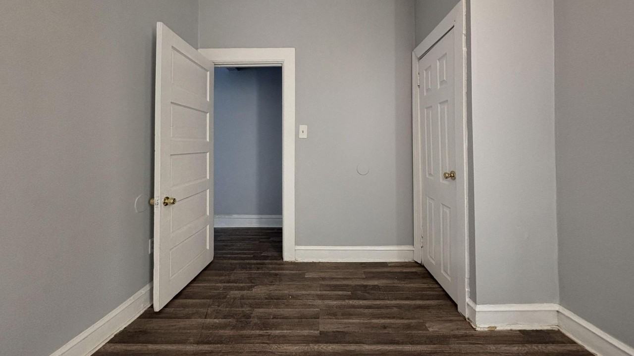 1908 S 65th St - Photo 7 of 12