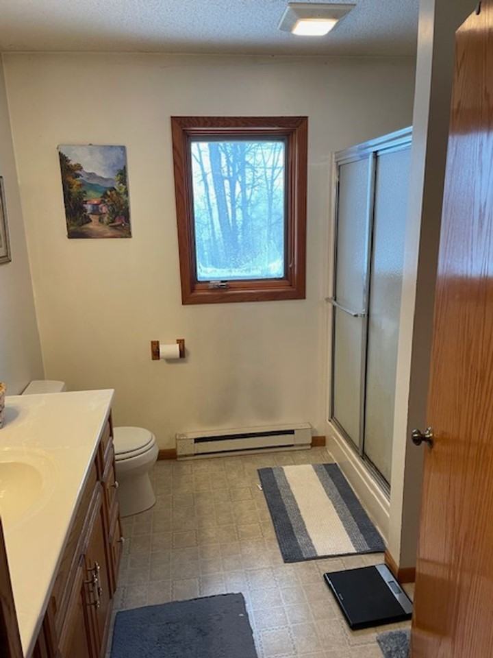 8148 Whitstrom Rd - Photo 5 of 11