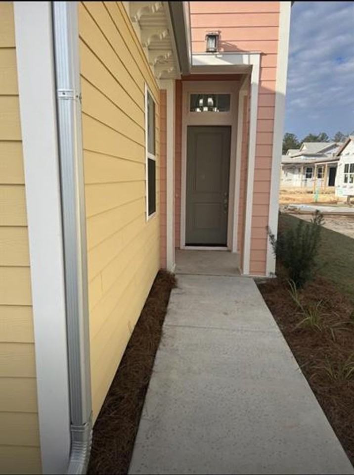 1696 Shoreside Dr - Photo 2 of 26