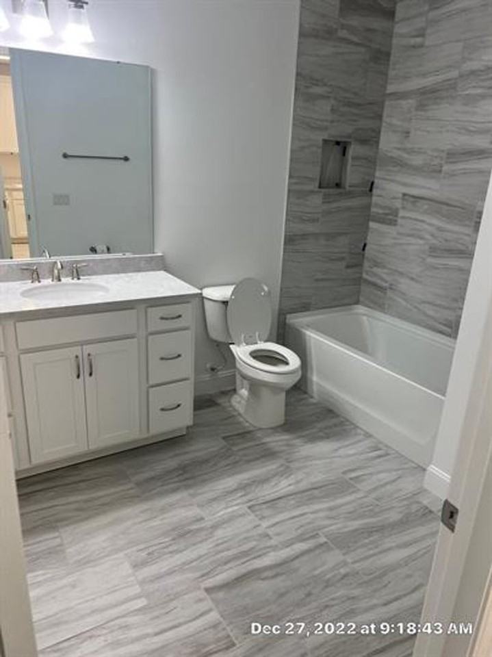 1696 Shoreside Dr - Photo 5 of 26