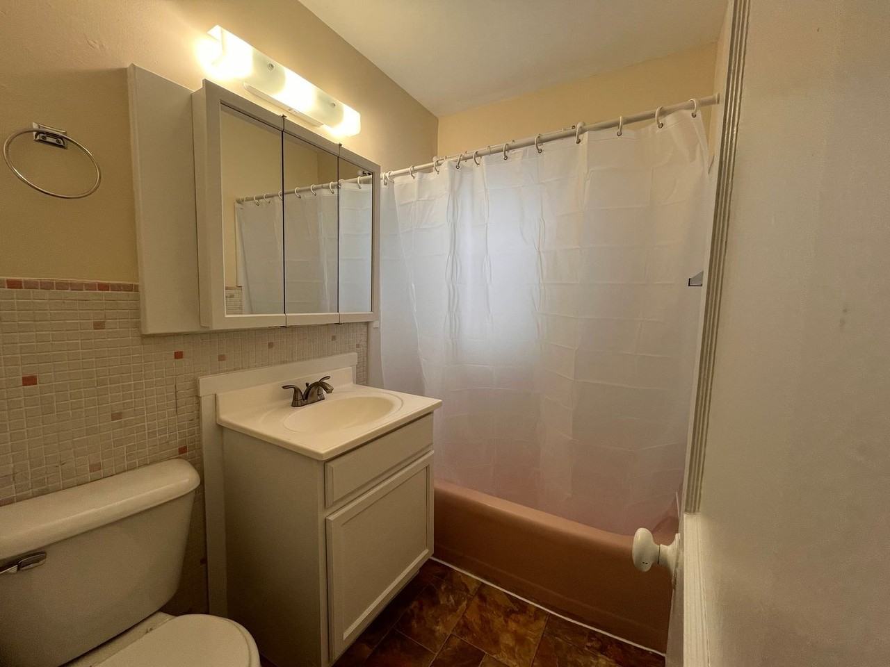 1232 N Terrace Dr - Photo 7 of 7