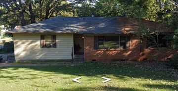 featured image of 2901 Independence St