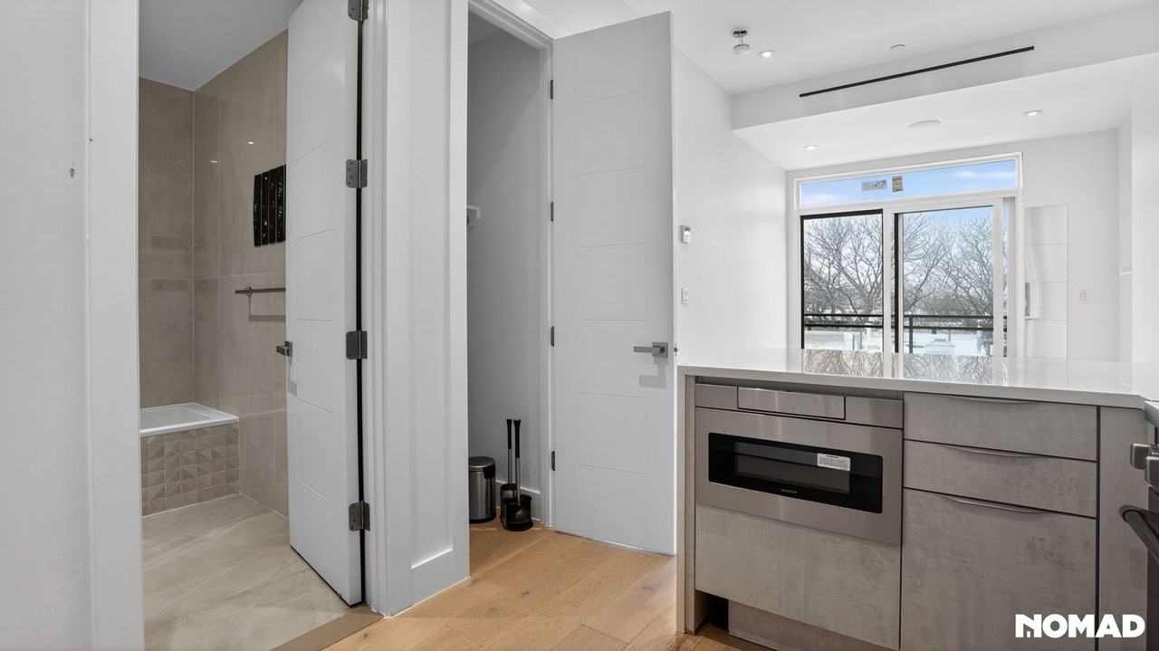 1129 Halsey St - Photo 7 of 12