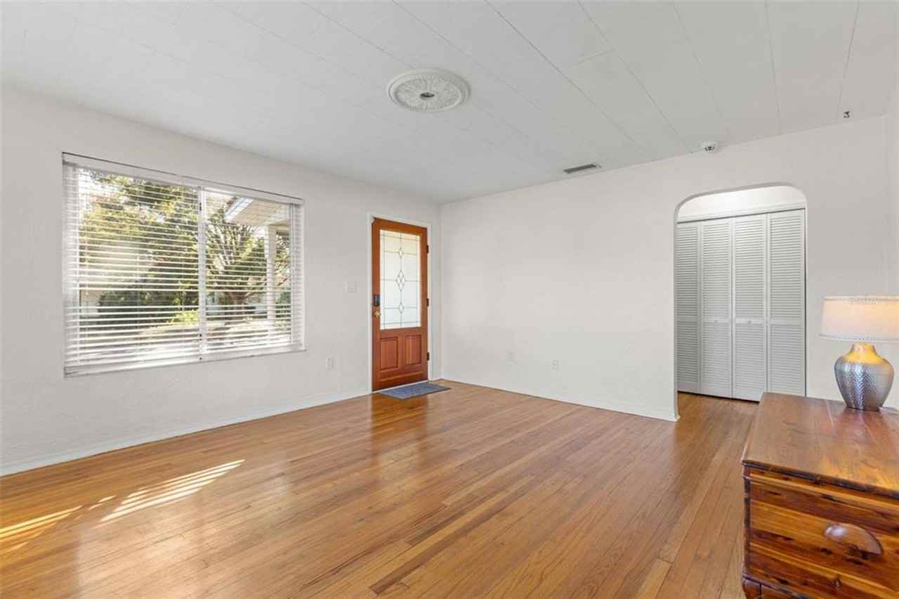 4401 3rd Ave N - Photo 4 of 28