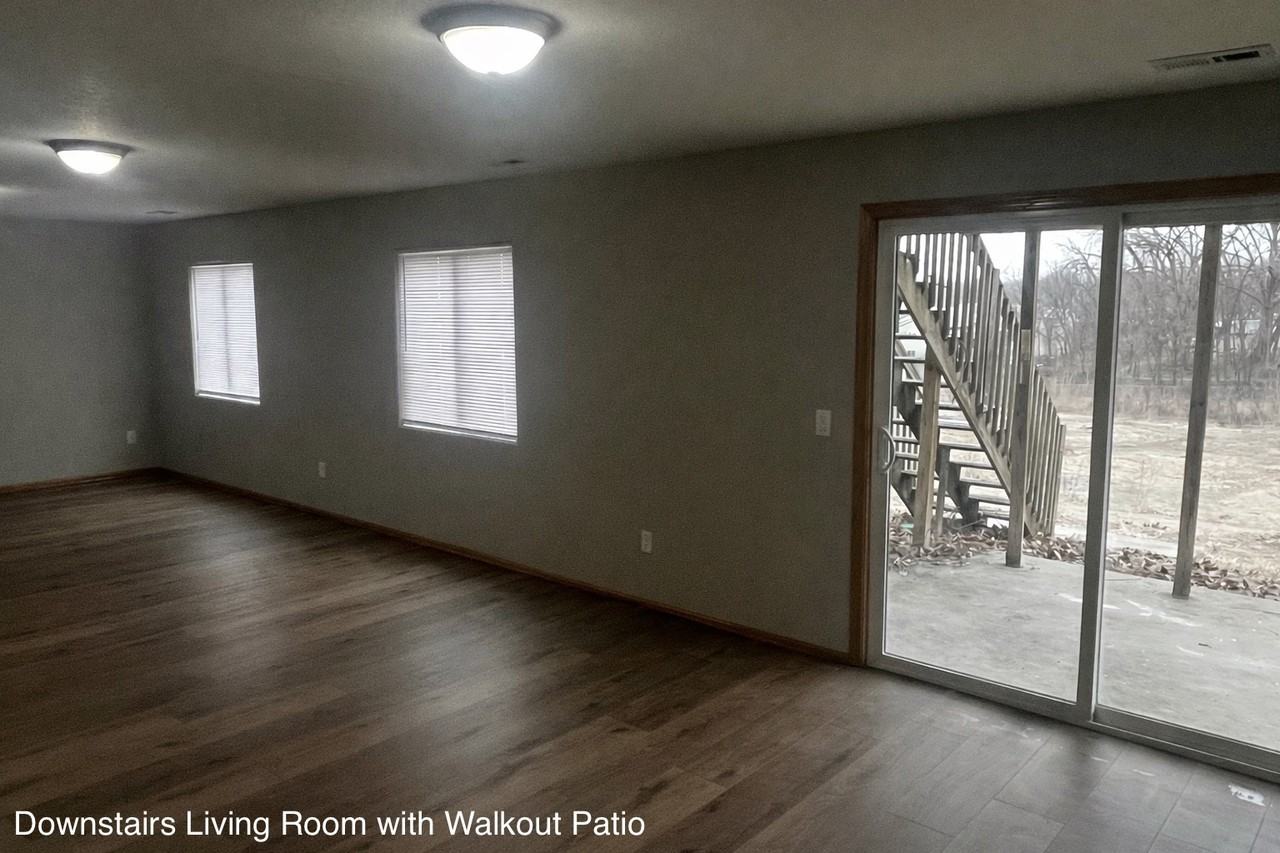 2539 Se 8th Ct #1 - Photo 2 of 7