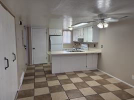 featured image of 195 S Fort Ln #4