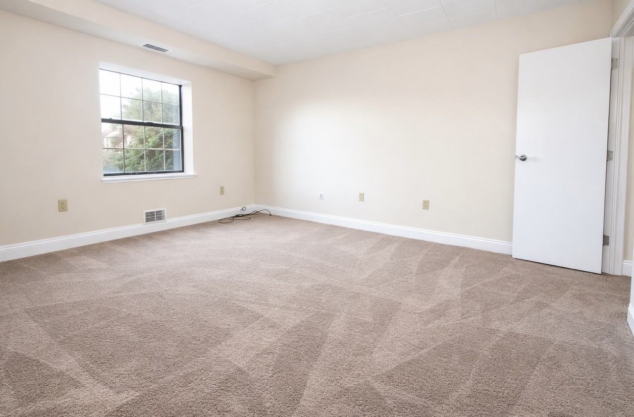 151 151 MILNE DRIVEAPT D-25 #D25 - Photo 7 of 12