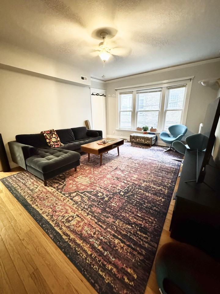 1955 W Sunnyside Ave #2 - Photo 7 of 25