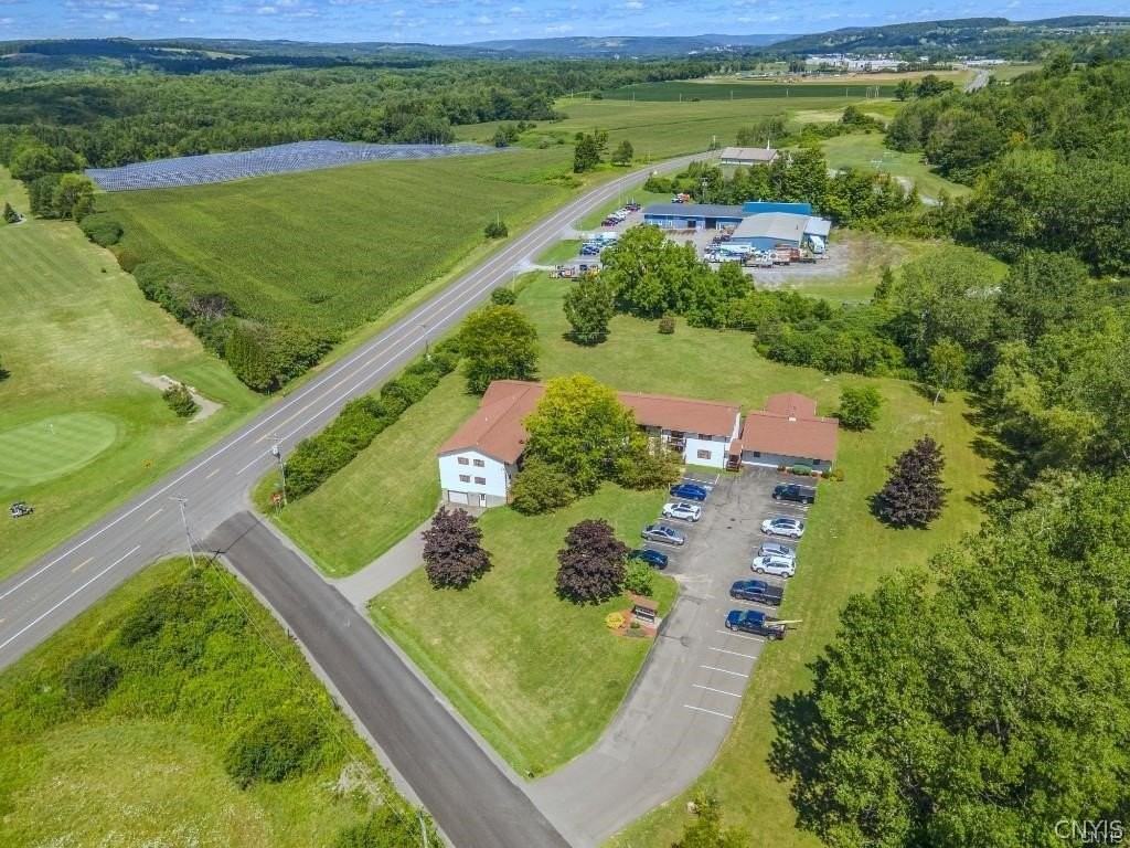 2938 Douglas Rd Apt 15 - Photo 3 of 11