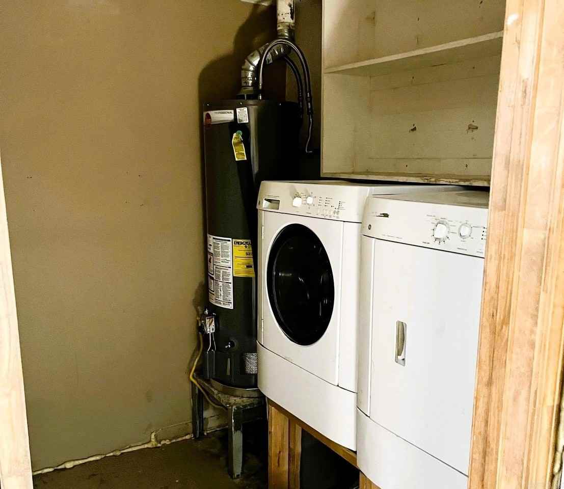 3622 Lincoln Ave - Photo 6 of 8