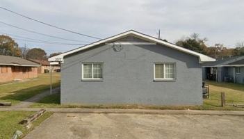 featured image of 3217 Lee St Unit C