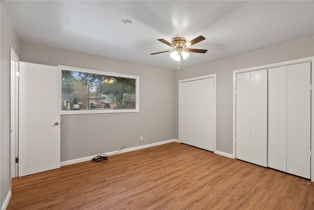 1206 Bruce St - Photo 7 of 20