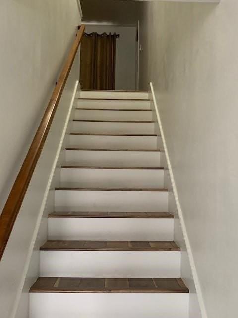 1701 Brook Ln - Photo 7 of 15