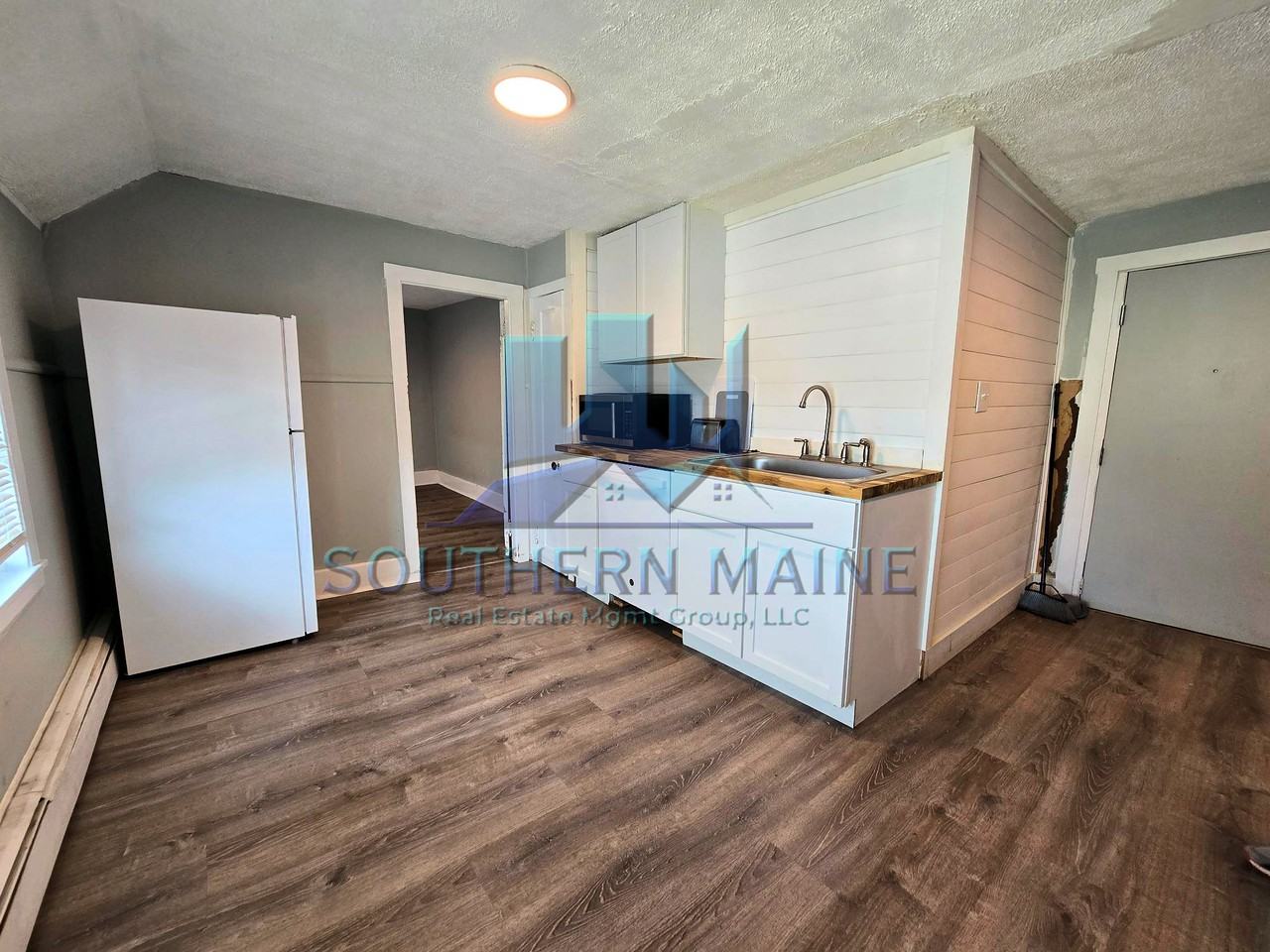 106 Webster St #3 - Photo 7 of 11