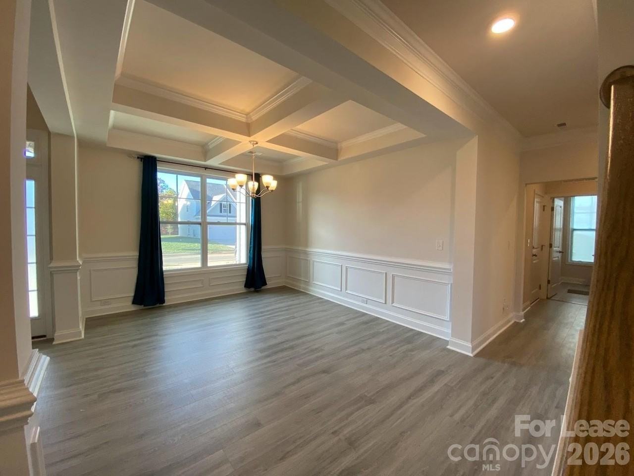 2530 Napa Ter - Photo 5 of 35