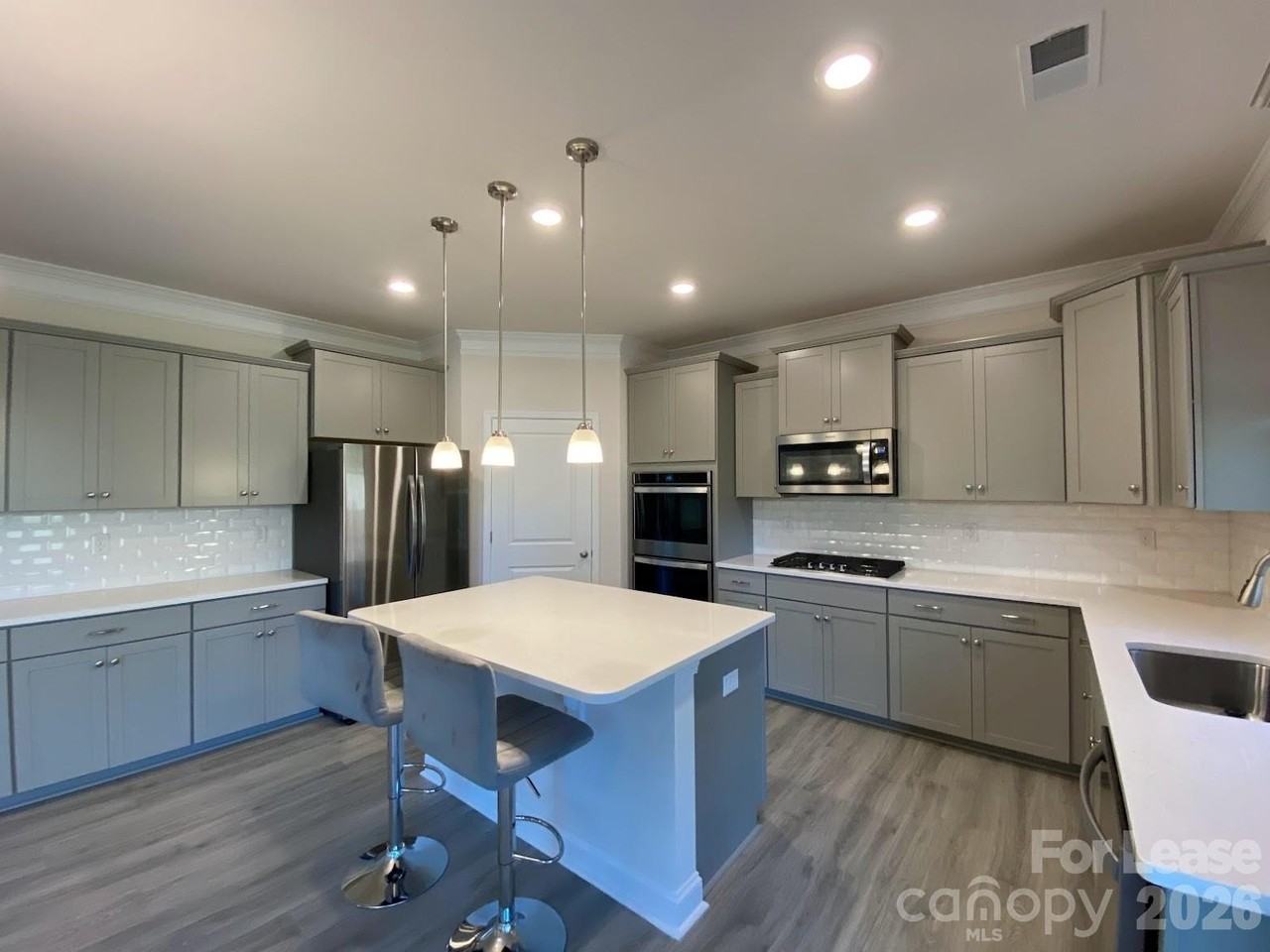 2530 Napa Ter - Photo 7 of 35